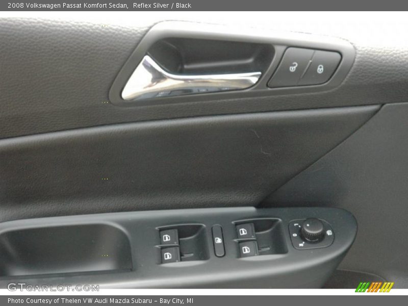 Reflex Silver / Black 2008 Volkswagen Passat Komfort Sedan