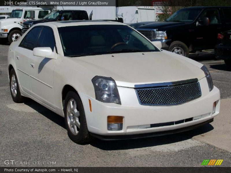 White Diamond / Light Gray/Ebony 2005 Cadillac CTS Sedan