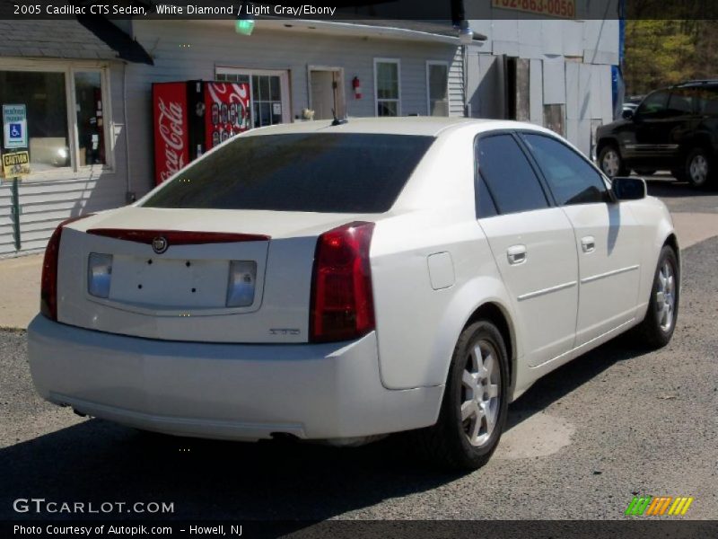 White Diamond / Light Gray/Ebony 2005 Cadillac CTS Sedan