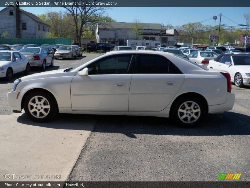 White Diamond / Light Gray/Ebony 2005 Cadillac CTS Sedan