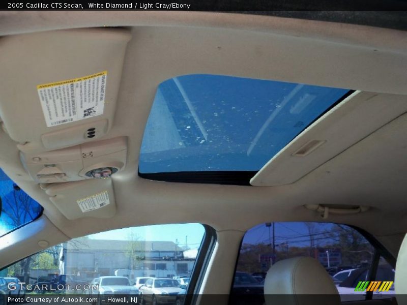 White Diamond / Light Gray/Ebony 2005 Cadillac CTS Sedan
