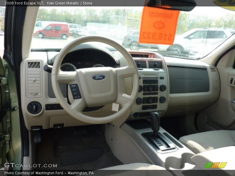 Kiwi Green Metallic / Stone 2008 Ford Escape XLT