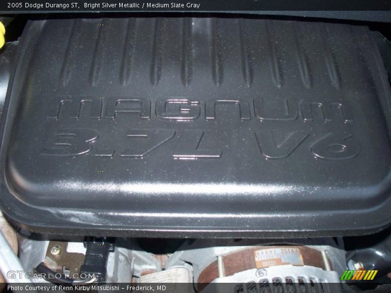 Bright Silver Metallic / Medium Slate Gray 2005 Dodge Durango ST