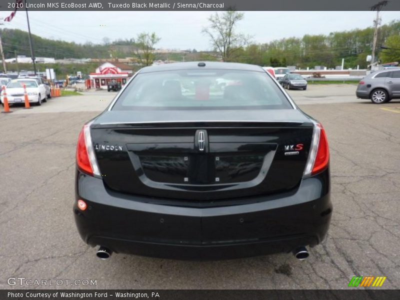 Tuxedo Black Metallic / Sienna/Charcoal 2010 Lincoln MKS EcoBoost AWD