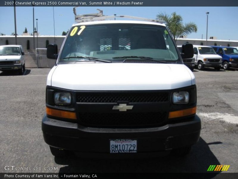 Summit White / Medium Pewter 2007 Chevrolet Express 2500 Commercial Van