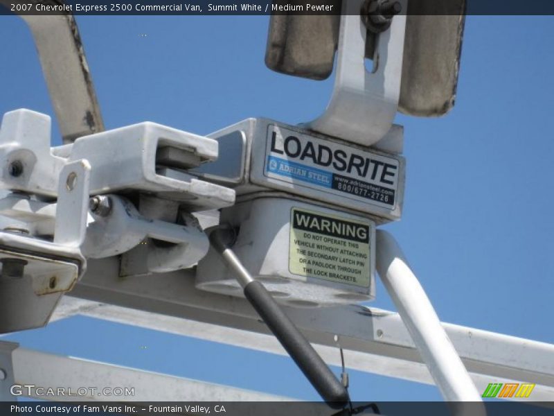 Summit White / Medium Pewter 2007 Chevrolet Express 2500 Commercial Van