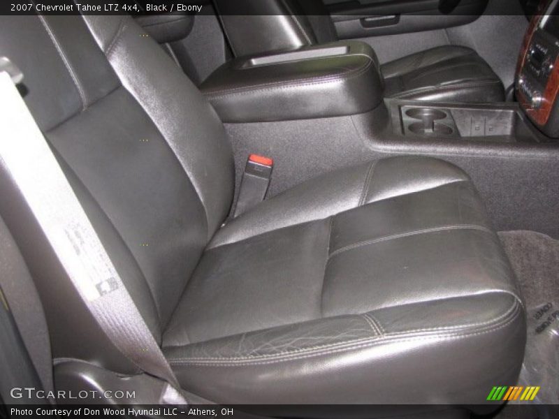 Black / Ebony 2007 Chevrolet Tahoe LTZ 4x4