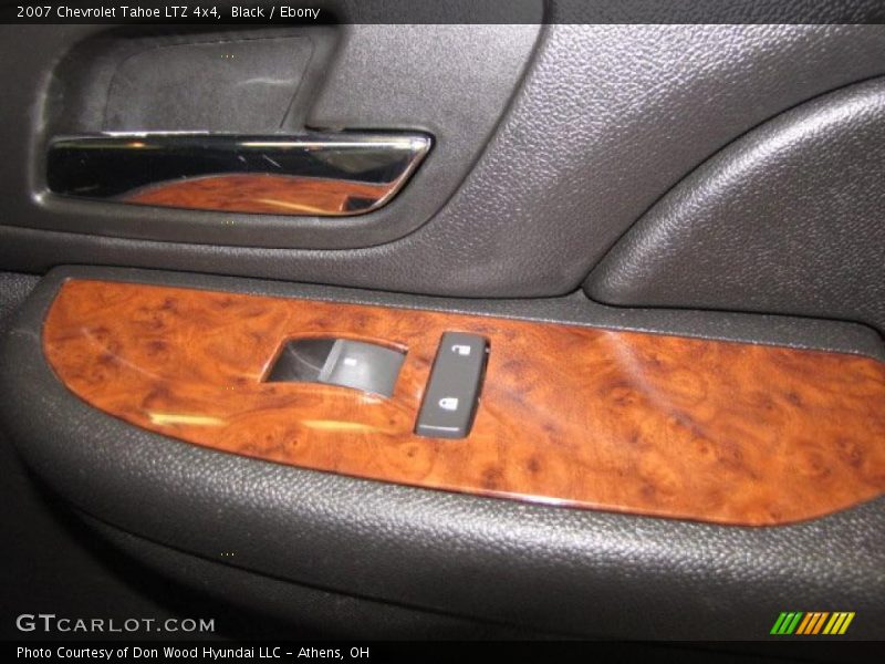 Black / Ebony 2007 Chevrolet Tahoe LTZ 4x4