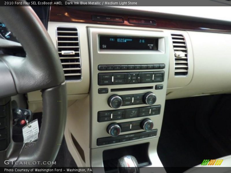 Controls of 2010 Flex SEL EcoBoost AWD