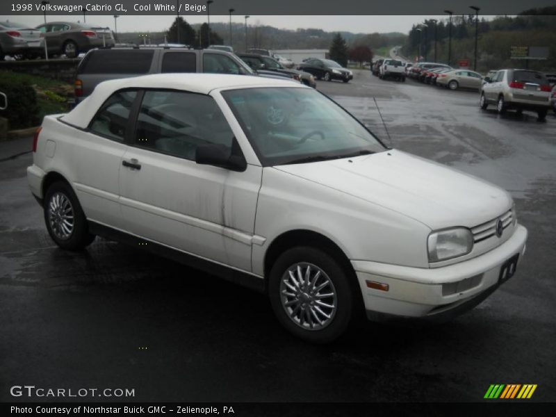 Cool White / Beige 1998 Volkswagen Cabrio GL