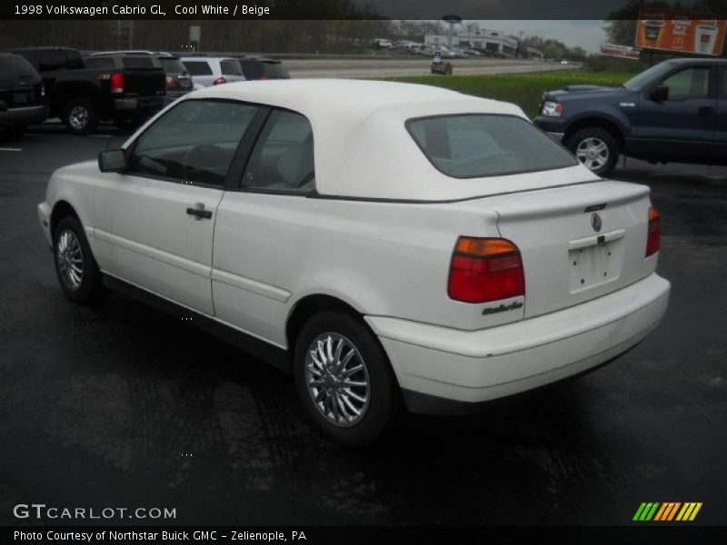 Cool White / Beige 1998 Volkswagen Cabrio GL