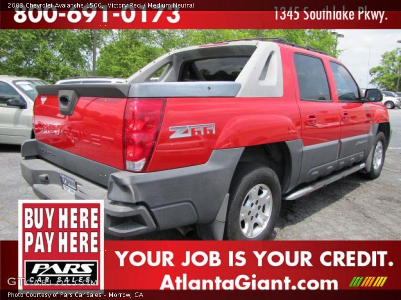 Victory Red / Medium Neutral 2003 Chevrolet Avalanche 1500