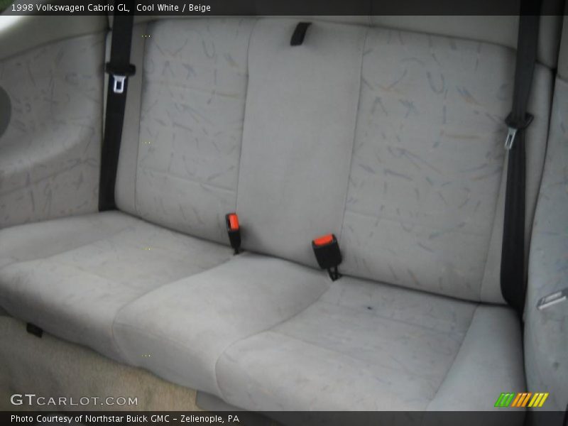 Cool White / Beige 1998 Volkswagen Cabrio GL