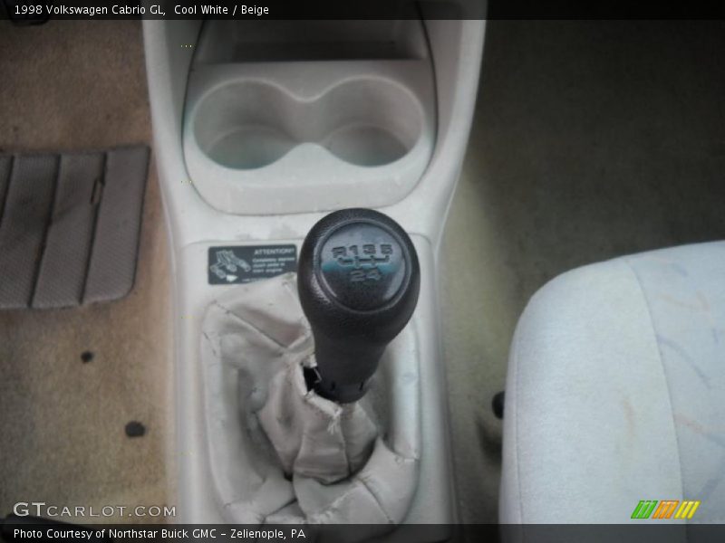 Cool White / Beige 1998 Volkswagen Cabrio GL