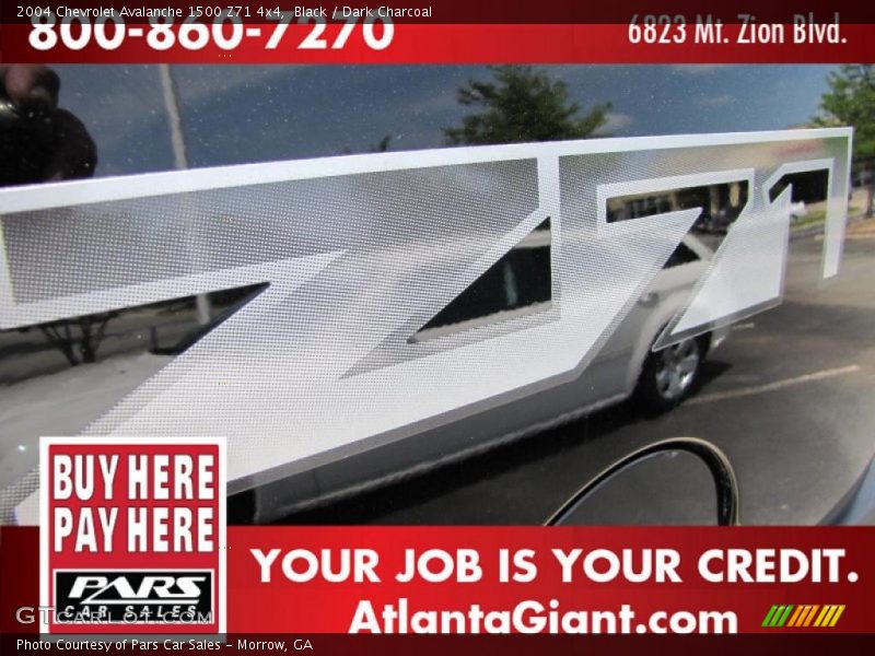 Black / Dark Charcoal 2004 Chevrolet Avalanche 1500 Z71 4x4