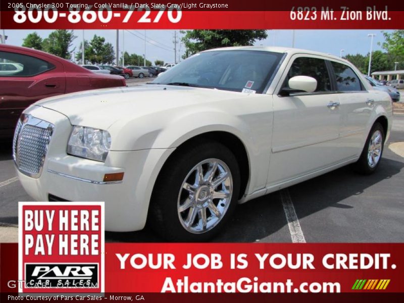 Cool Vanilla / Dark Slate Gray/Light Graystone 2005 Chrysler 300 Touring