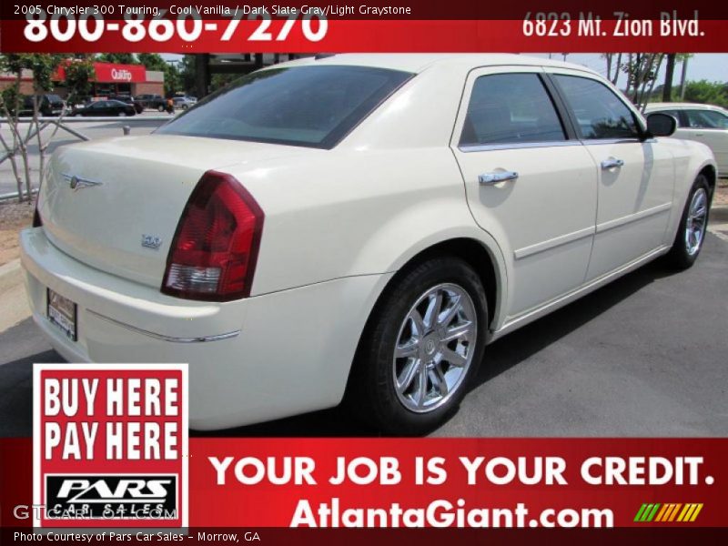 Cool Vanilla / Dark Slate Gray/Light Graystone 2005 Chrysler 300 Touring