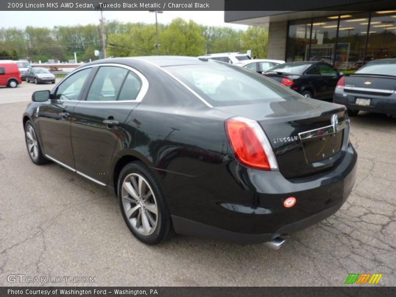Tuxedo Black Metallic / Charcoal Black 2009 Lincoln MKS AWD Sedan
