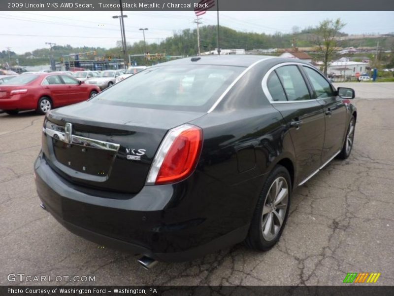 Tuxedo Black Metallic / Charcoal Black 2009 Lincoln MKS AWD Sedan