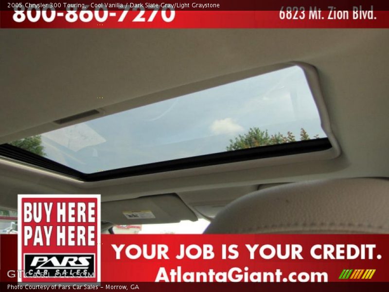 Cool Vanilla / Dark Slate Gray/Light Graystone 2005 Chrysler 300 Touring