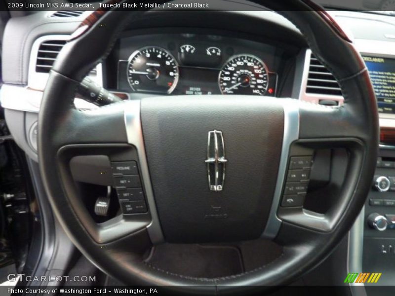 Tuxedo Black Metallic / Charcoal Black 2009 Lincoln MKS AWD Sedan