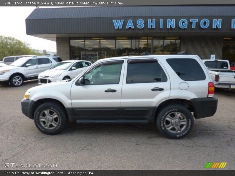 Silver Metallic / Medium/Dark Flint Grey 2005 Ford Escape XLS 4WD