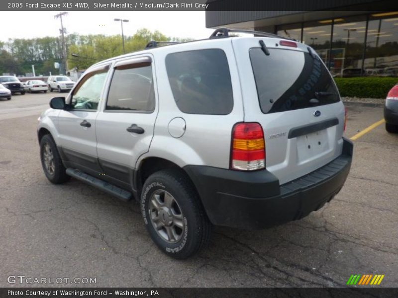 Silver Metallic / Medium/Dark Flint Grey 2005 Ford Escape XLS 4WD