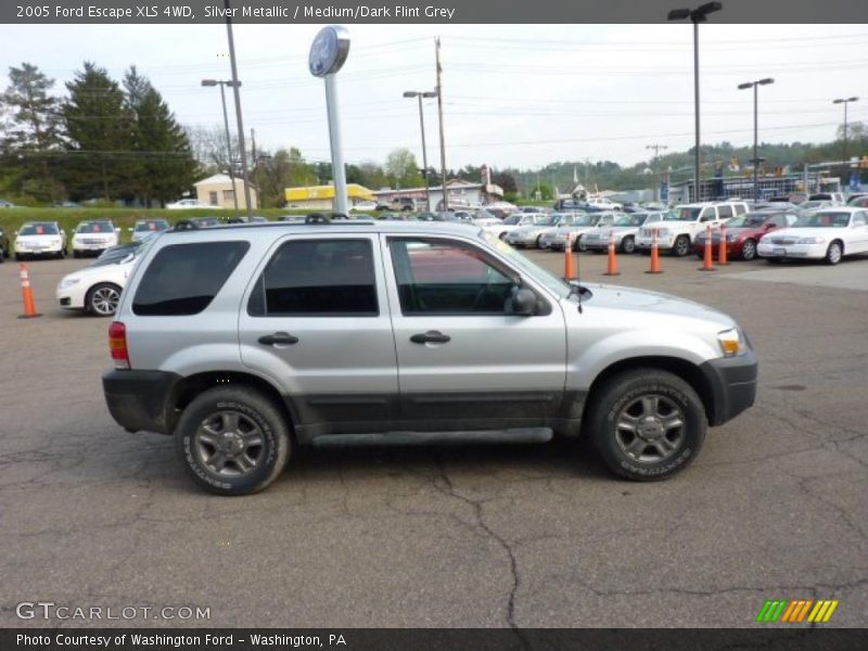 Silver Metallic / Medium/Dark Flint Grey 2005 Ford Escape XLS 4WD