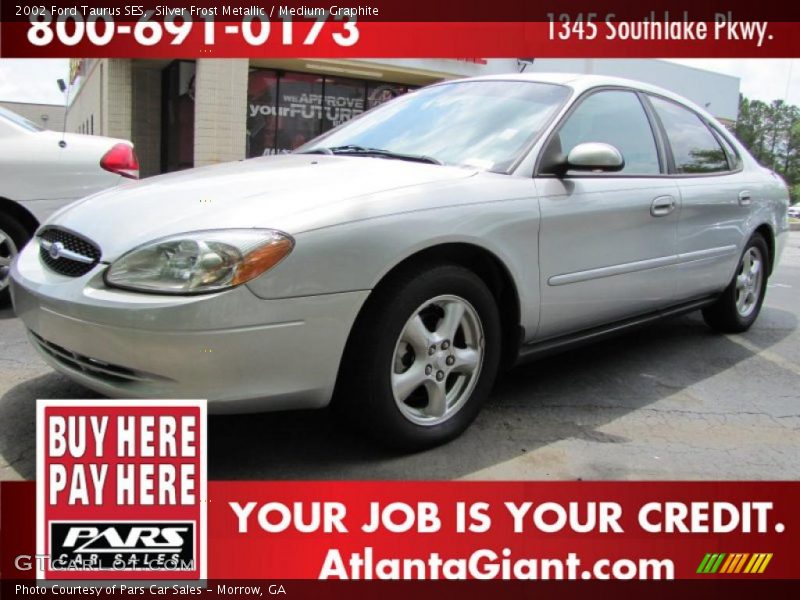 Silver Frost Metallic / Medium Graphite 2002 Ford Taurus SES