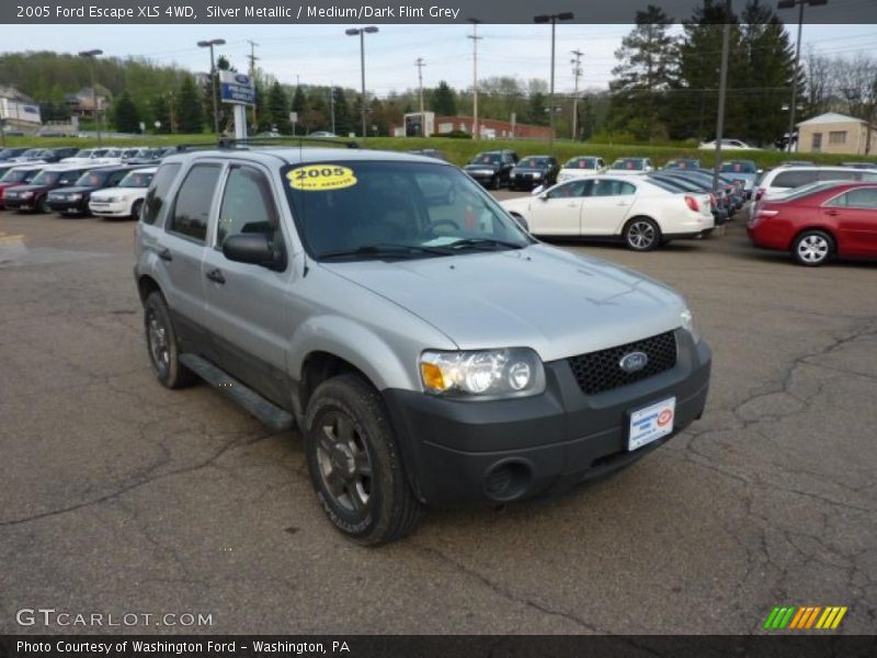 Silver Metallic / Medium/Dark Flint Grey 2005 Ford Escape XLS 4WD