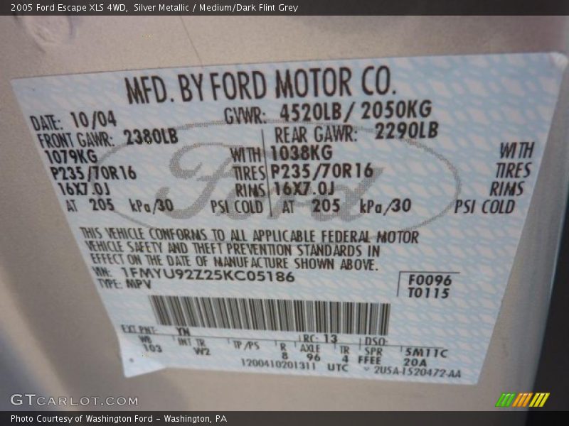 Silver Metallic / Medium/Dark Flint Grey 2005 Ford Escape XLS 4WD