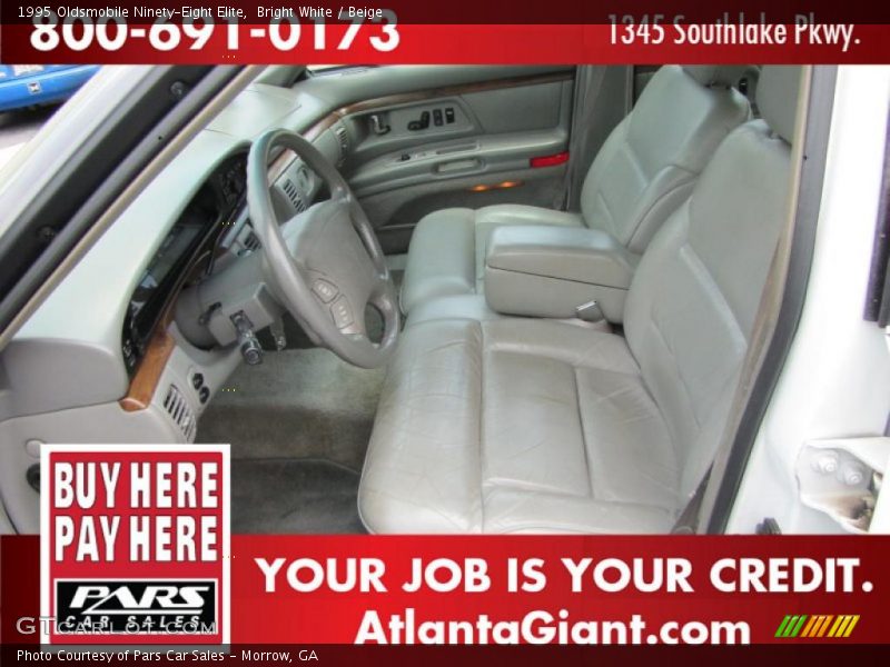 Bright White / Beige 1995 Oldsmobile Ninety-Eight Elite