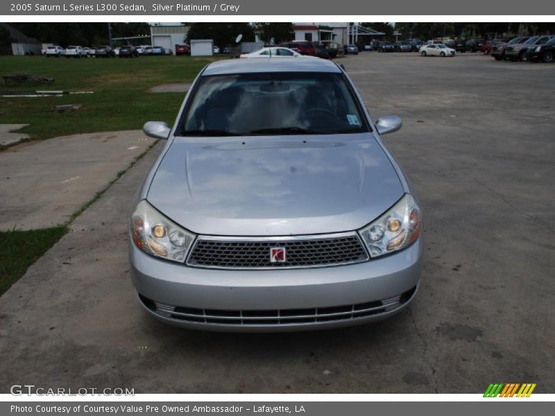 Silver Platinum / Grey 2005 Saturn L Series L300 Sedan