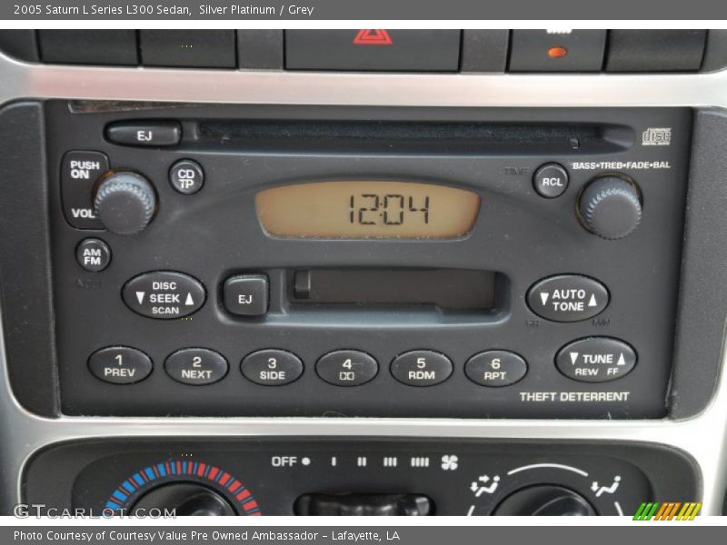 Silver Platinum / Grey 2005 Saturn L Series L300 Sedan