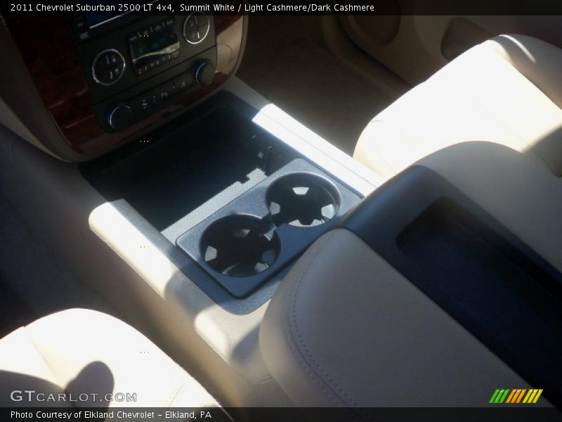 Summit White / Light Cashmere/Dark Cashmere 2011 Chevrolet Suburban 2500 LT 4x4