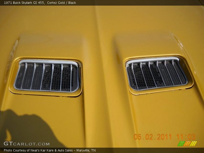 Cortez Gold / Black 1971 Buick Skylark GS 455
