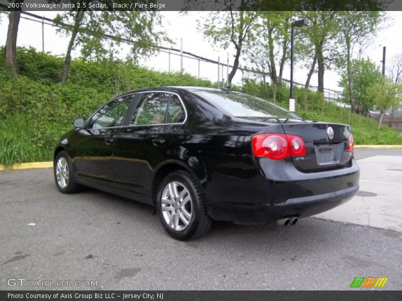 Black / Pure Beige 2007 Volkswagen Jetta 2.5 Sedan