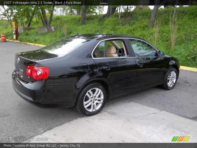Black / Pure Beige 2007 Volkswagen Jetta 2.5 Sedan