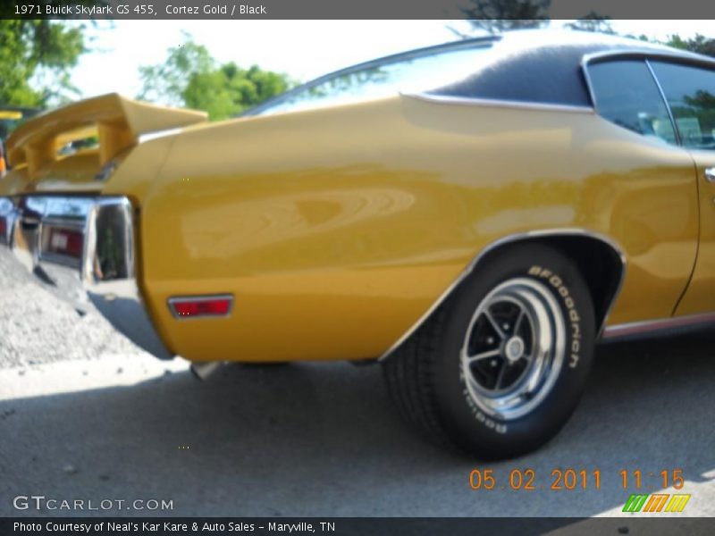 Cortez Gold / Black 1971 Buick Skylark GS 455