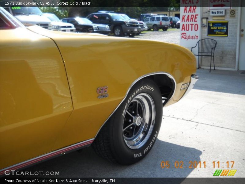 Cortez Gold / Black 1971 Buick Skylark GS 455