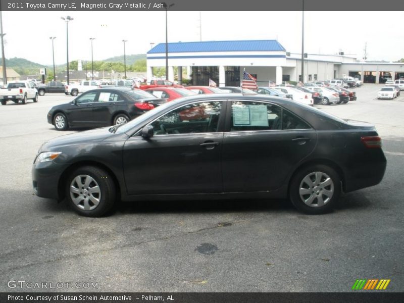 Magnetic Gray Metallic / Ash 2011 Toyota Camry LE