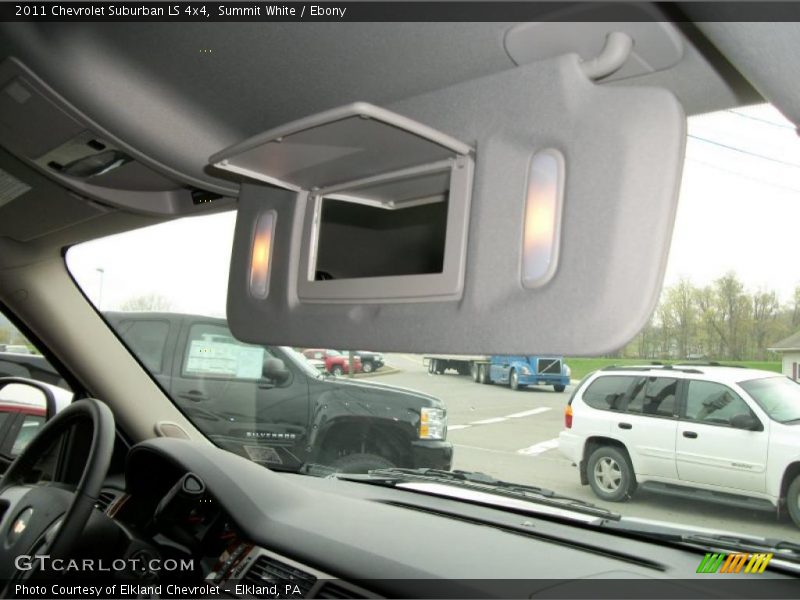 Summit White / Ebony 2011 Chevrolet Suburban LS 4x4