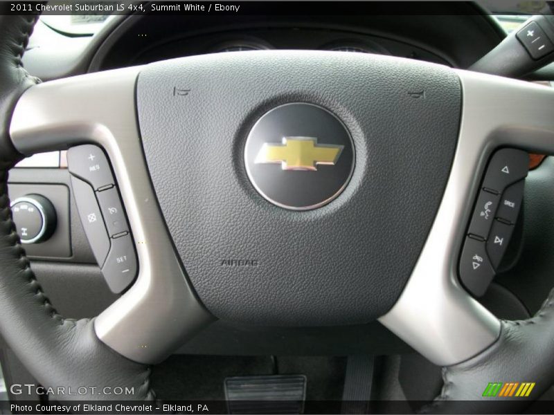 Summit White / Ebony 2011 Chevrolet Suburban LS 4x4