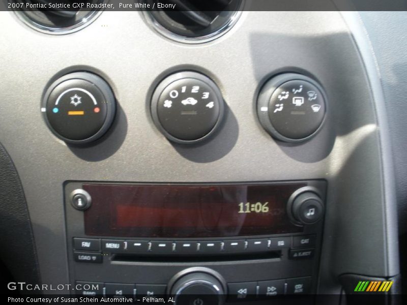 Pure White / Ebony 2007 Pontiac Solstice GXP Roadster