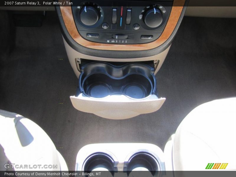 Polar White / Tan 2007 Saturn Relay 3