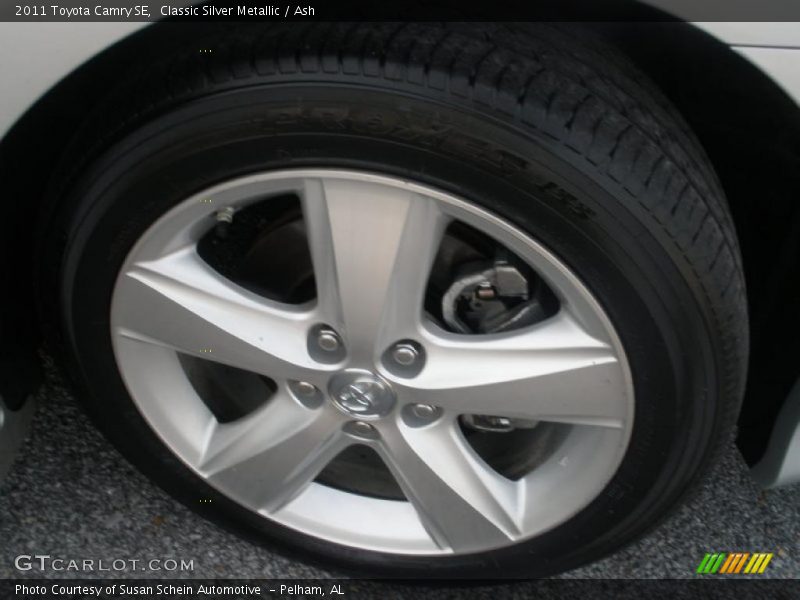 Classic Silver Metallic / Ash 2011 Toyota Camry SE