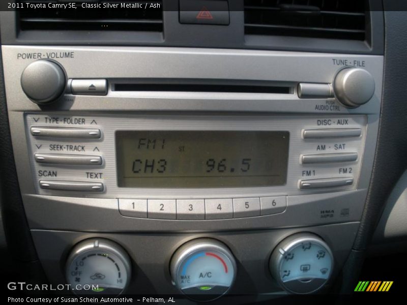 Classic Silver Metallic / Ash 2011 Toyota Camry SE
