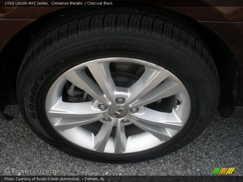 Cinnamon Metallic / Charcoal Black 2009 Lincoln MKS Sedan