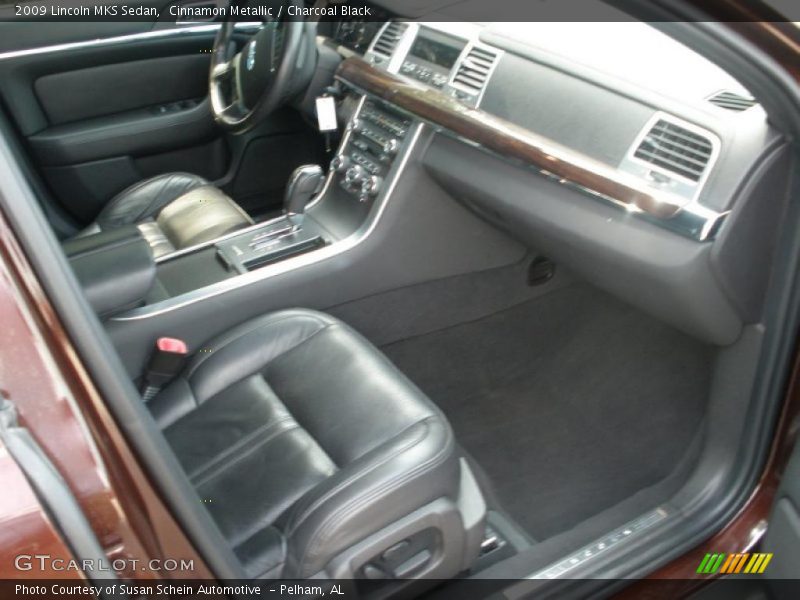 Cinnamon Metallic / Charcoal Black 2009 Lincoln MKS Sedan