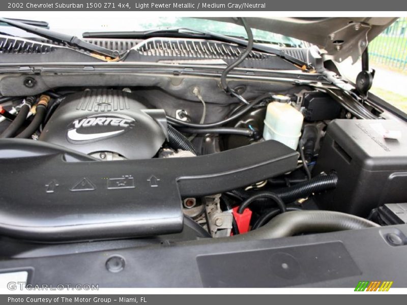 Light Pewter Metallic / Medium Gray/Neutral 2002 Chevrolet Suburban 1500 Z71 4x4